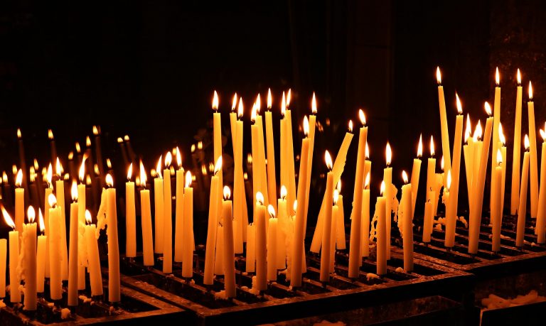 candles-gdb517e915_1920