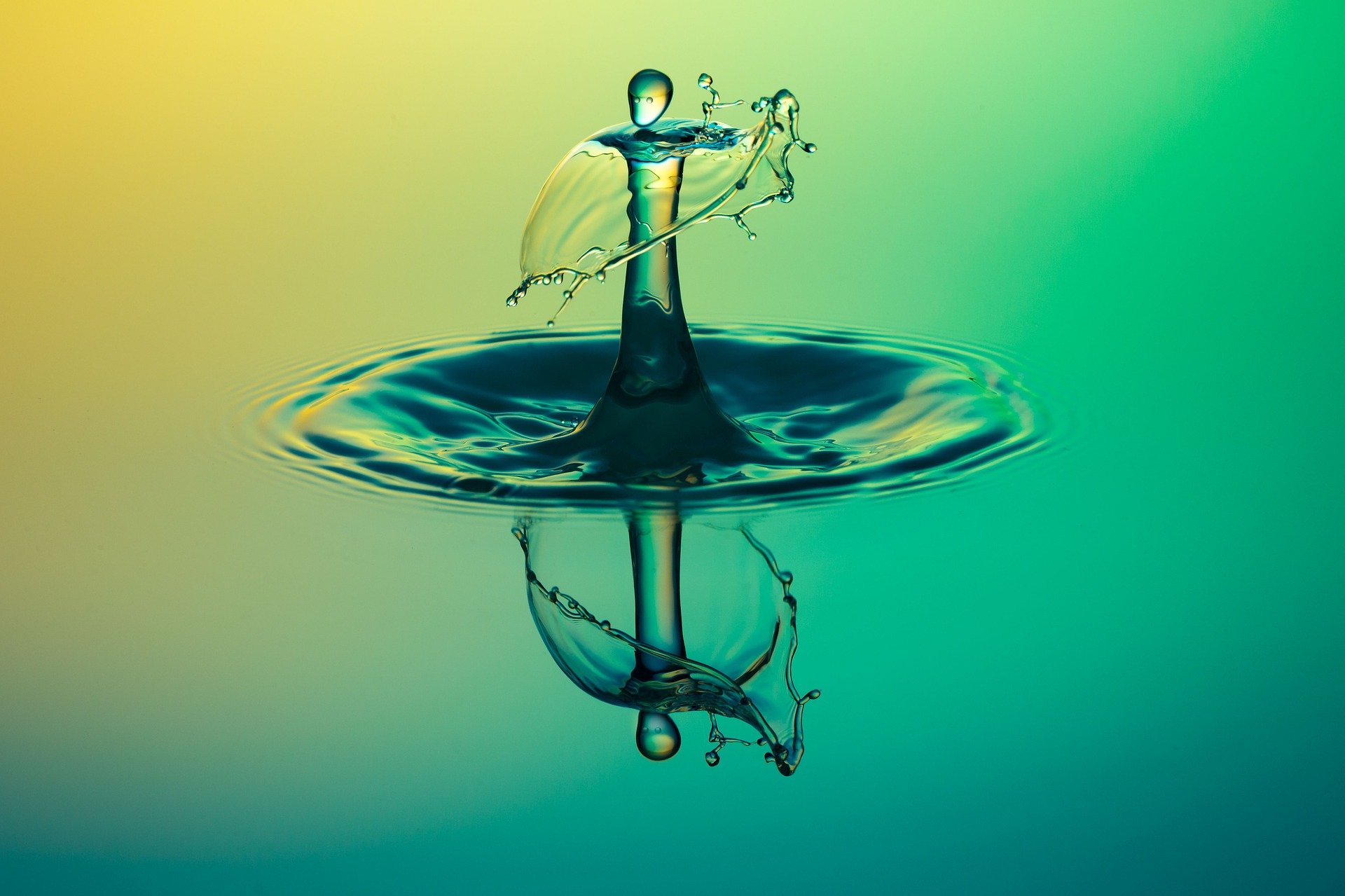 drop-gc3938fae2_1920