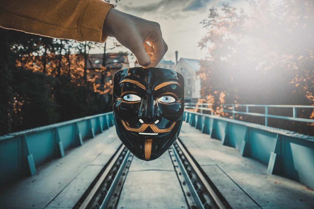 mask-g01e354dee_1920