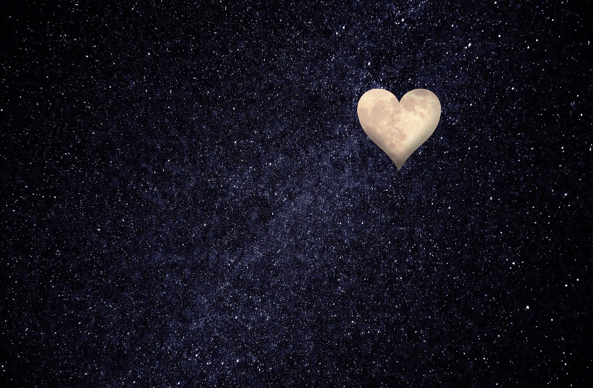 heart-g607772010_1920