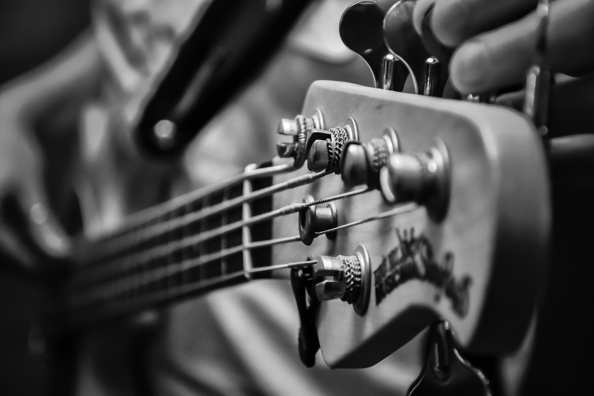 music-g39a6ed975_1920