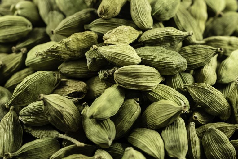 green-cardamom-8140138_1920