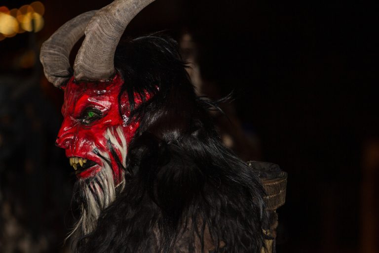 krampus-7573319_1920